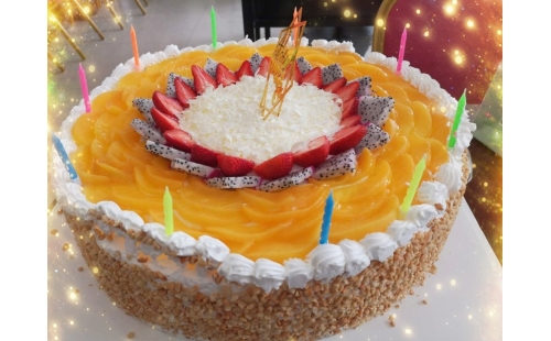 大地回春，伊百盛舉辦員工集體生日會(huì)