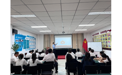 因果洞察 結(jié)果把控 經(jīng)營(yíng)效能提升&mdash;&mdash;銀川伊百盛開(kāi)展專(zhuān)項(xiàng)培訓(xùn)，夯實(shí)高質(zhì)量發(fā)展根基